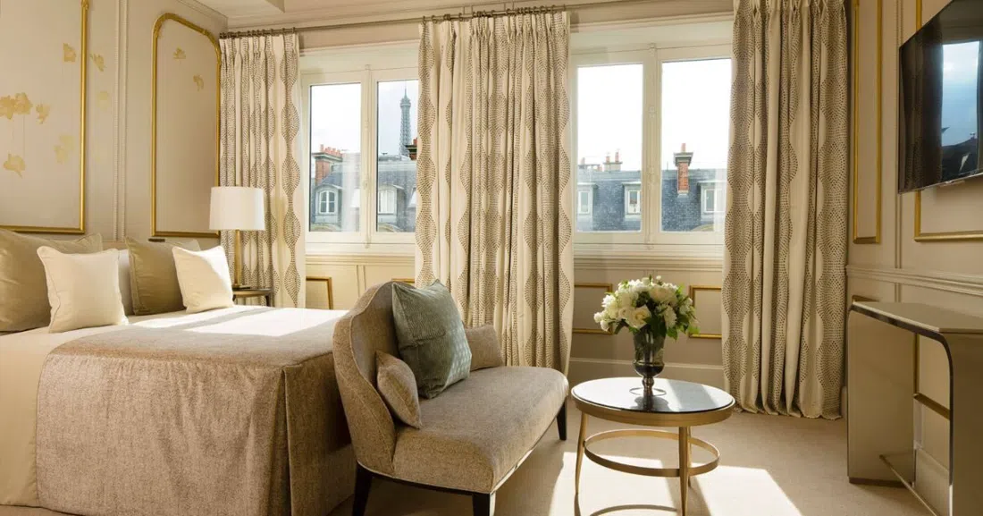 Le Narcisse Blanc, Paris