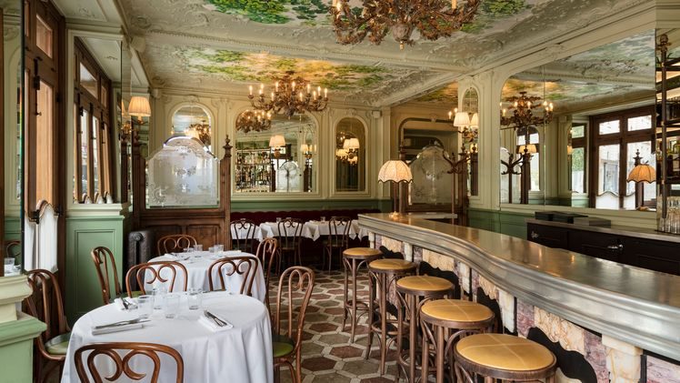 Le Baratin bistro on rue Jouye-Rouve, Belleville