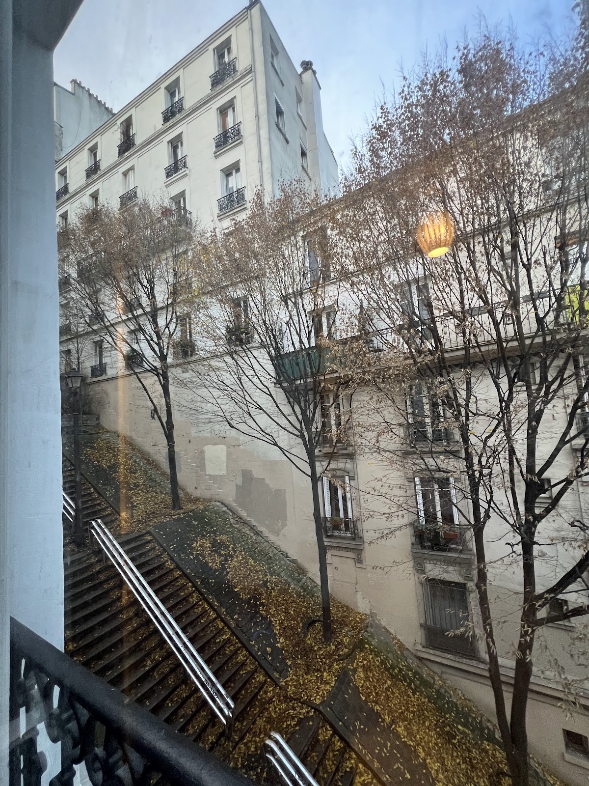 Caulaincourt Square Hostel — photo 4