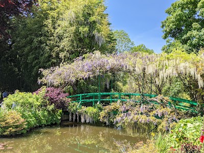 Giverny (Monet's Gardens)