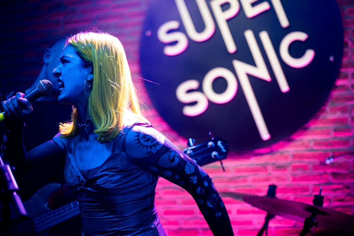 Supersonic — photo 2