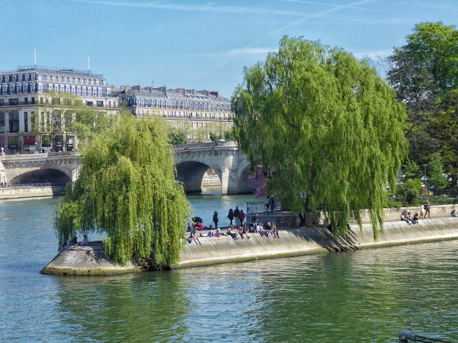 Square du Vert-Galant, Paris